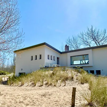 Villa Duinenvilla *